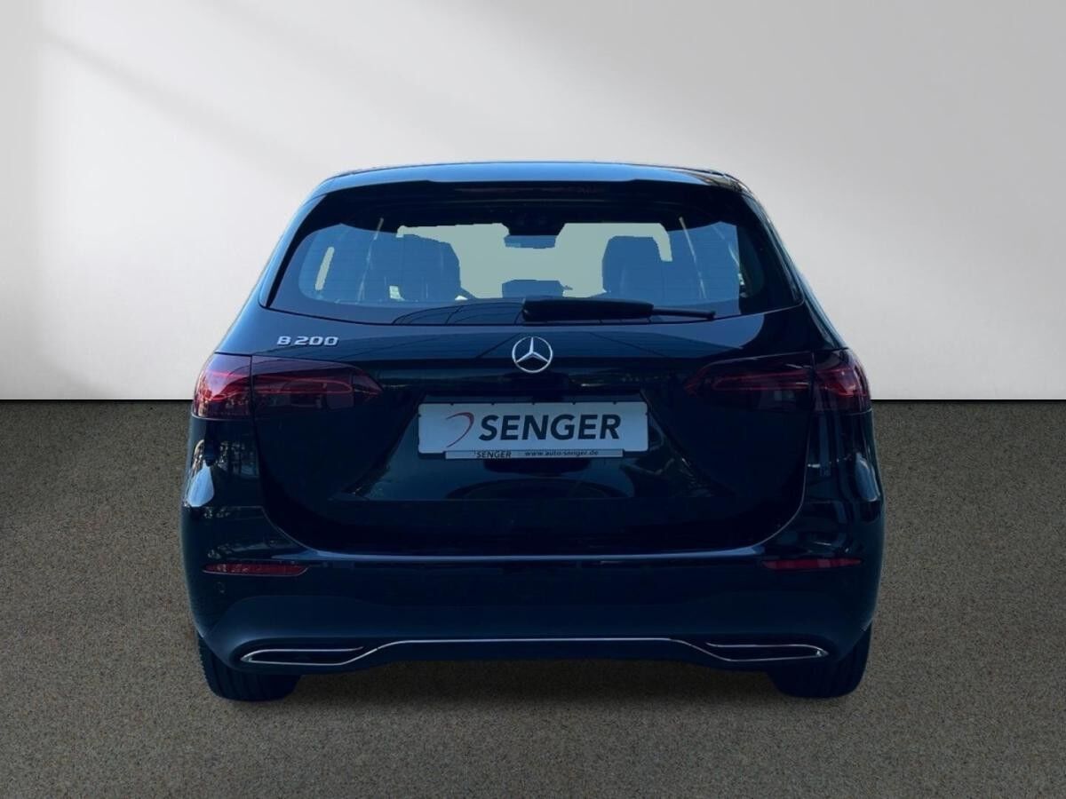 Mercedes-Benz B 200 Progressive Distronic Rückfahrkamera AHK