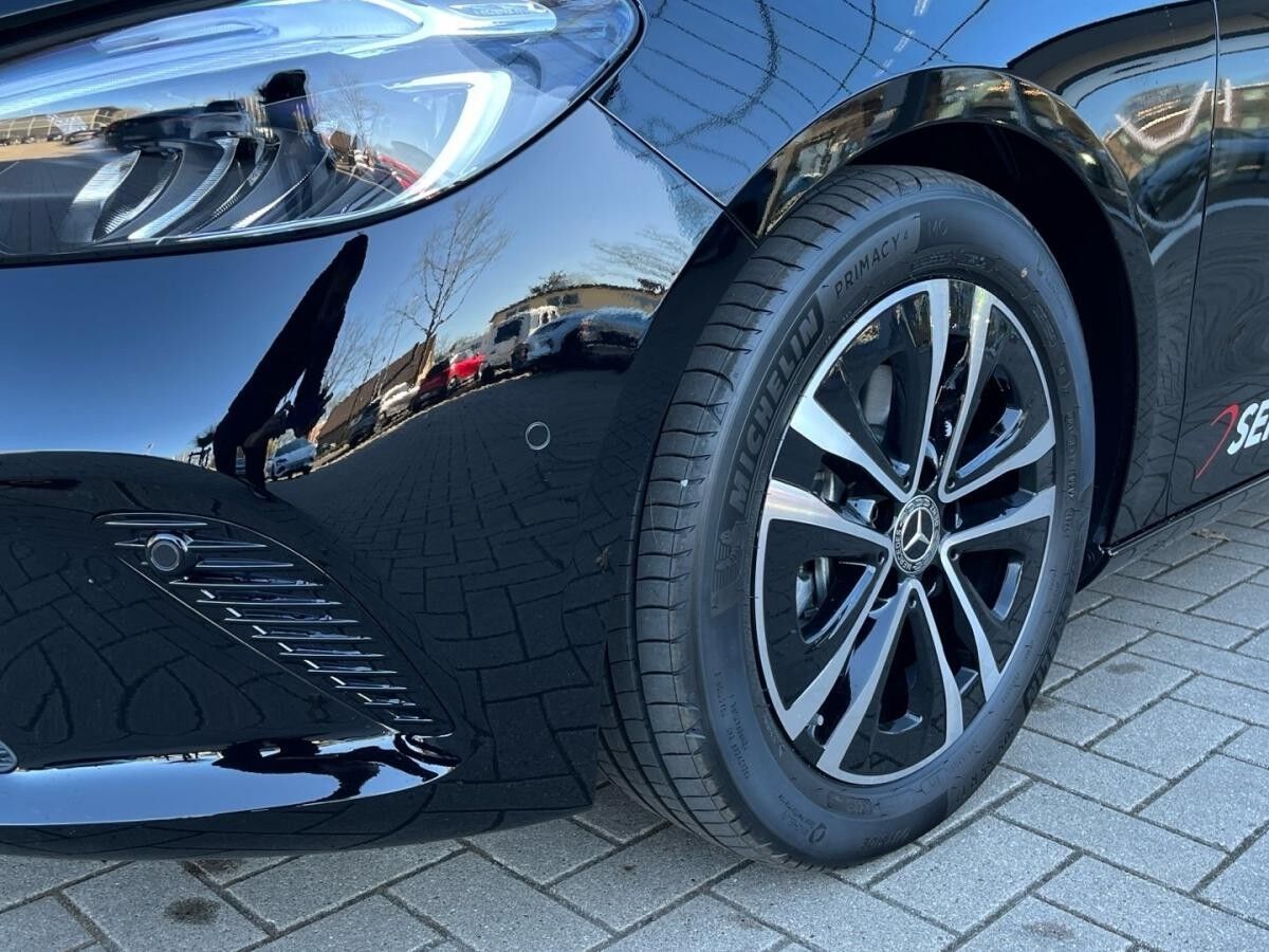 Mercedes-Benz B 200 Progressive Distronic Rückfahrkamera AHK