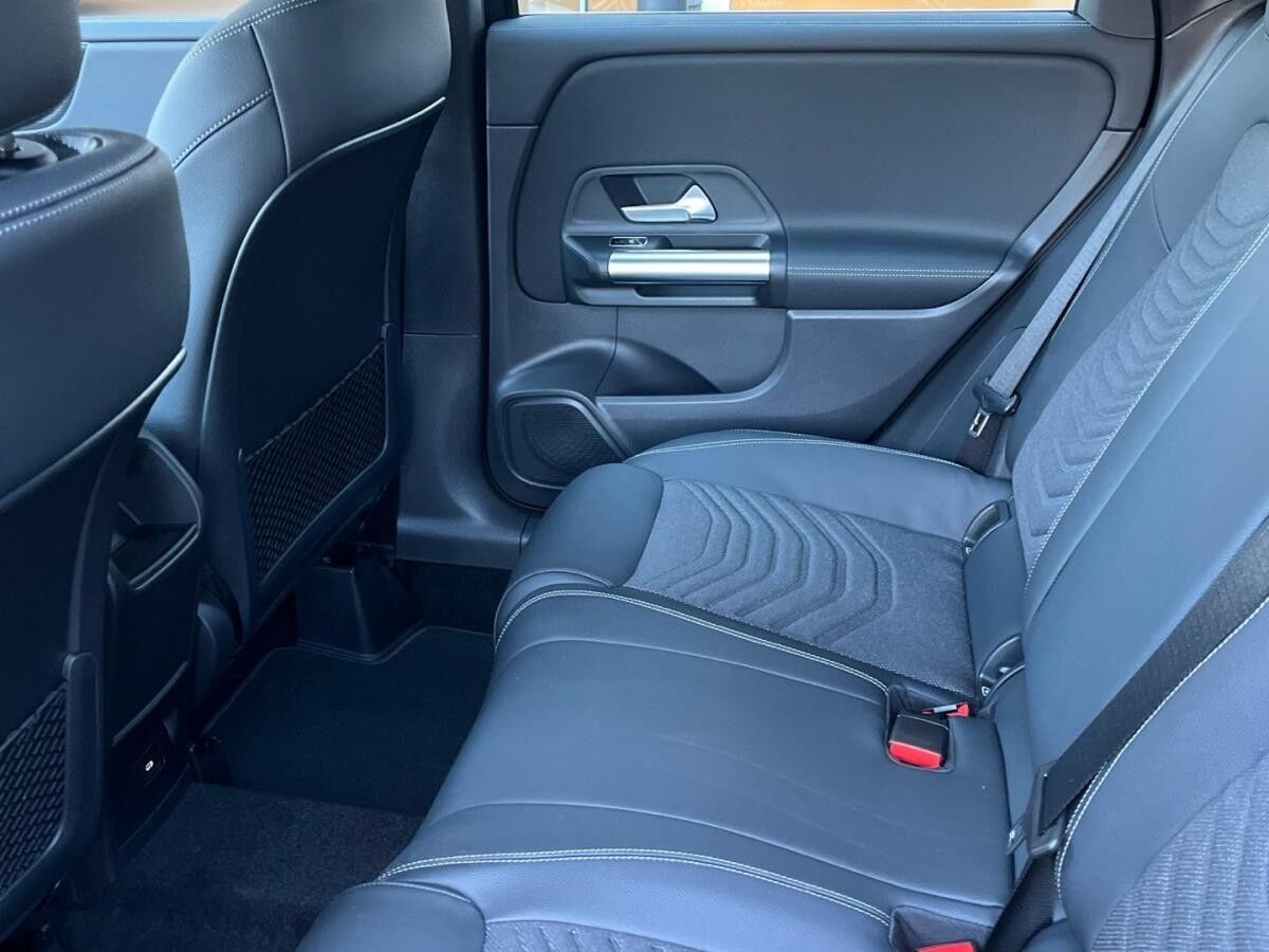 Mercedes-Benz B 200 Progressive Distronic Rückfahrkamera AHK