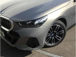 BMW 530 530e Touring M SPORT+PANO+AHK+KAMERA+B&W SOUND