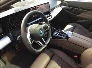 BMW 530 530e Touring M SPORT+PANO+AHK+KAMERA+B&W SOUND