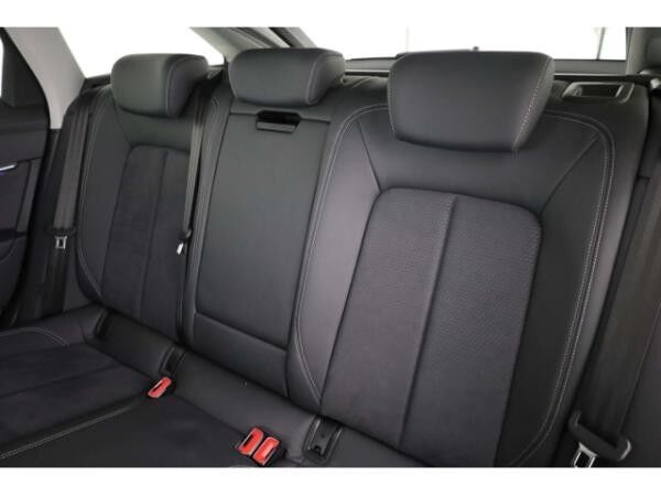 Audi A6 Avant 55 TFSI e quattro S line AHK/Matrix/21''