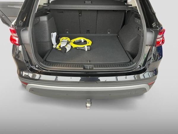 Skoda Kodiaq Selection 1.5TSI iV DSG Pano AHK pACC 20"