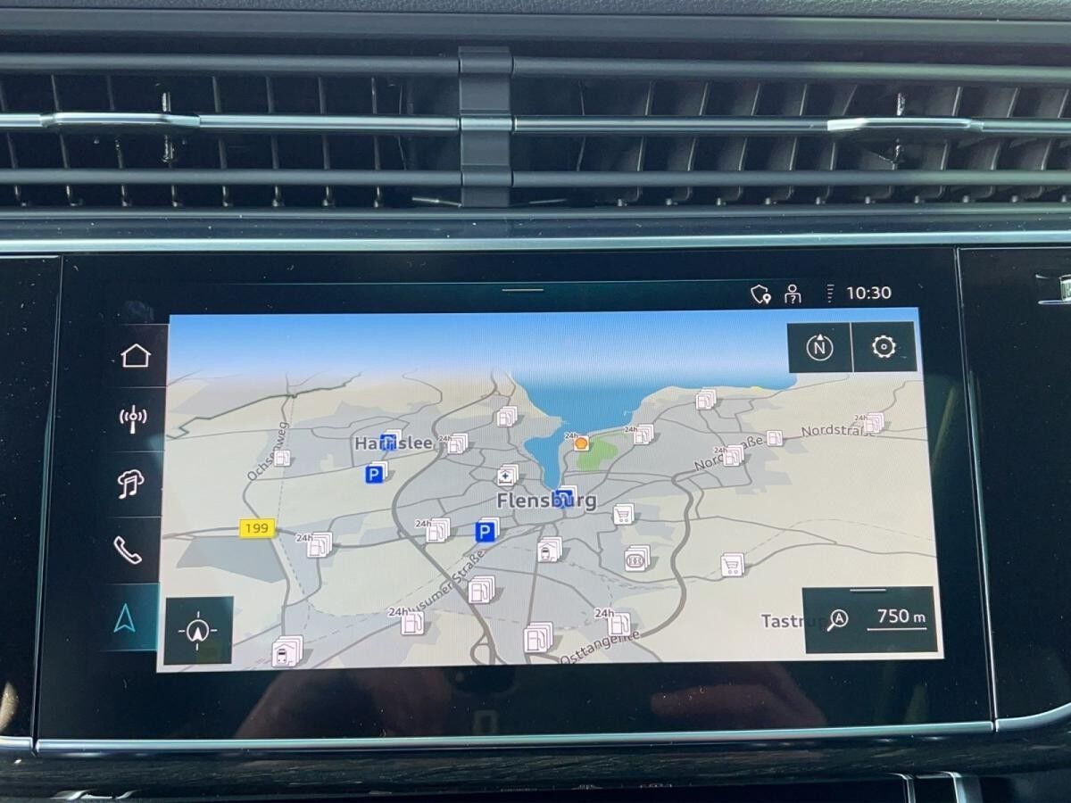 Audi Q8 SUV 50 TDI quattro tiptronic+AHK+HEAD-UP+PANO