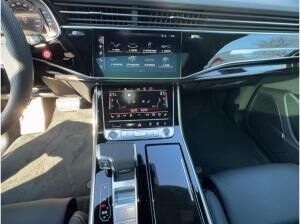 Audi Q8 SUV 50 TDI quattro tiptronic+AHK+HEAD-UP+PANO Audi Q8 SUV 50 TDI quattro tiptronic+AHK+HEAD-UP+PANO