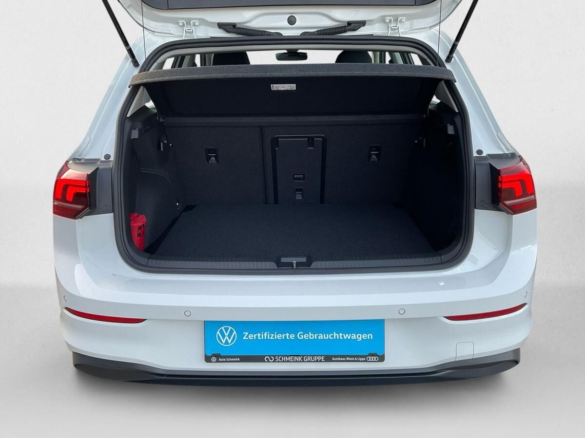 Volkswagen Golf VIII 1.5 TSI Life CarPlay Allwetter ACC