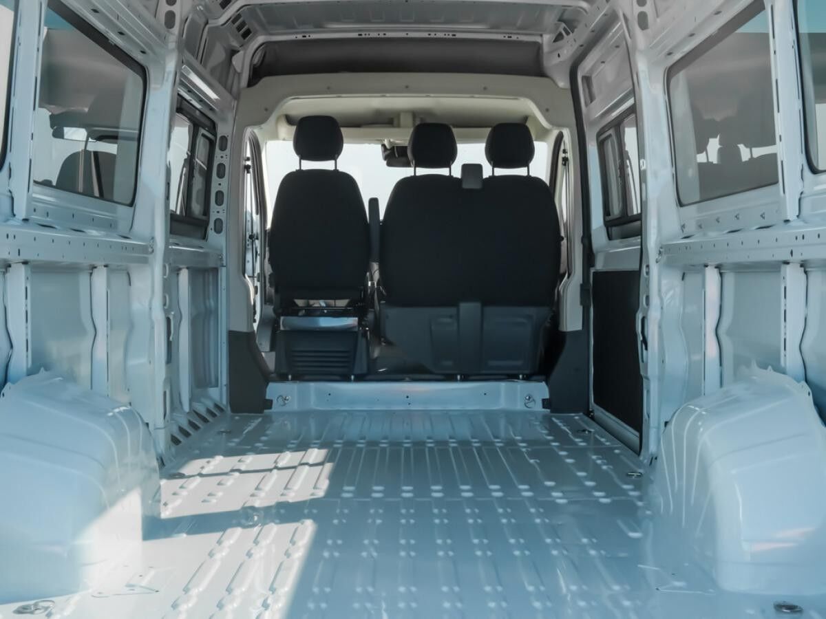 Citroën Jumper 35 L3H2 verglast BlueHDi 180*GJR*DAB*Apple-CarPlay*Automatik