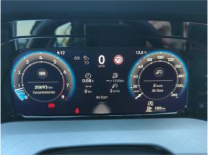 Volkswagen Golf VIII Life 1.5 TSI 6-Gang AHK,NAV,ACC,LR-H,LED