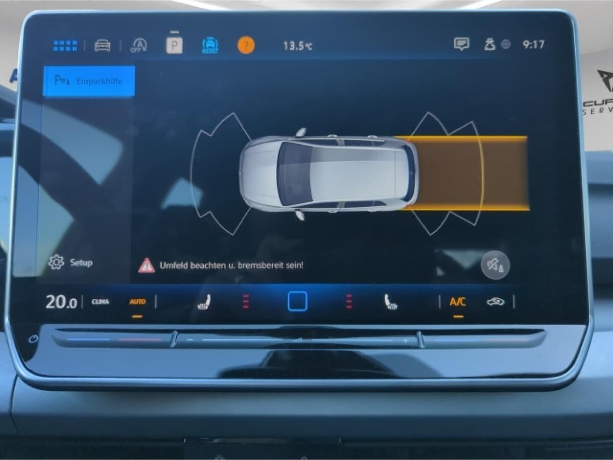 Volkswagen Golf VIII Life 1.5 TSI 6-Gang AHK,NAV,ACC,LR-H,LED