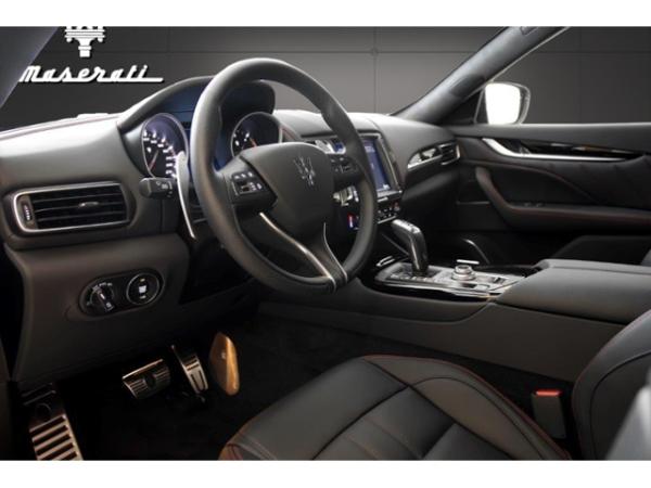 Maserati Levante SQ4 GranSport