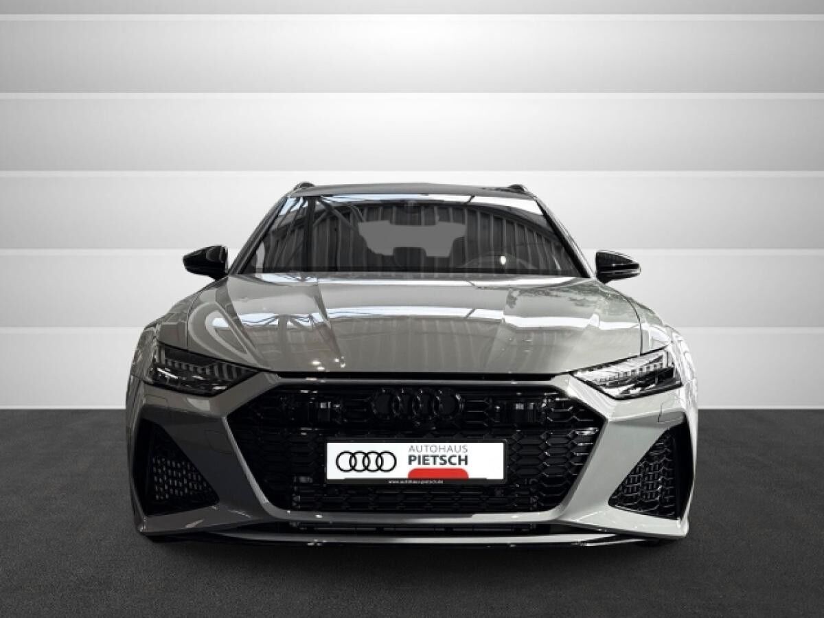 Audi RS6 Avant performance quattro tiptronic HUD