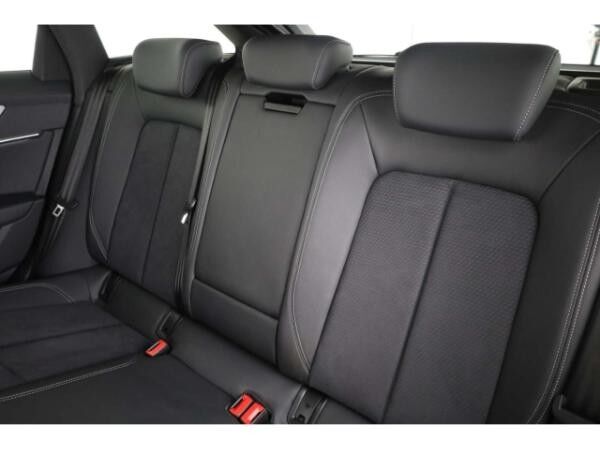 Audi A6 Avant 55 TFSI e quattro S line AHK/20''/Matrix