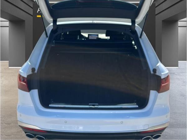 Audi S4 AVANT (341 PS) /NAVI/PDC/DAB/SHZ/ASSISTENZ/AHK UVM.