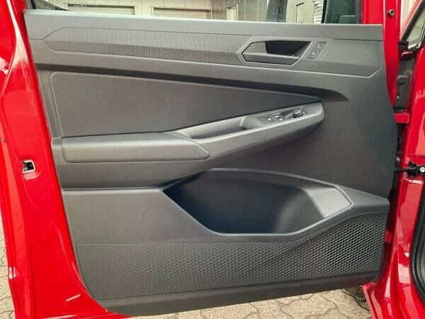 Volkswagen Caddy Cargo 2.0 TDI DSG Allwetter SHZ AppConnect