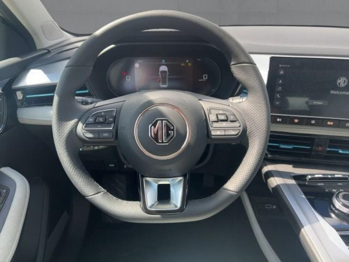 MG MG5 5 Luxury max. Reichweite LEDER+17"+360 Grad