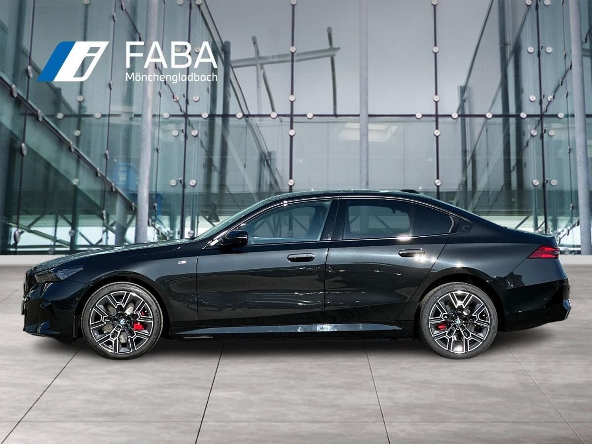 BMW i5 eDrive40 Limousine M Sportpaket DAB LED RFK