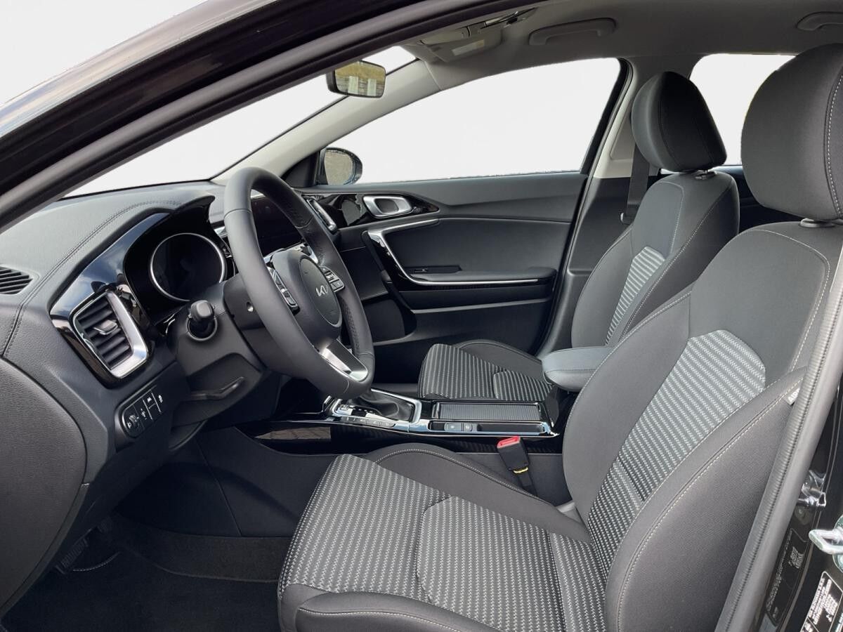 Kia Ceed 1.5 T-GDI Spirit CarPlay*LED*Facelift*