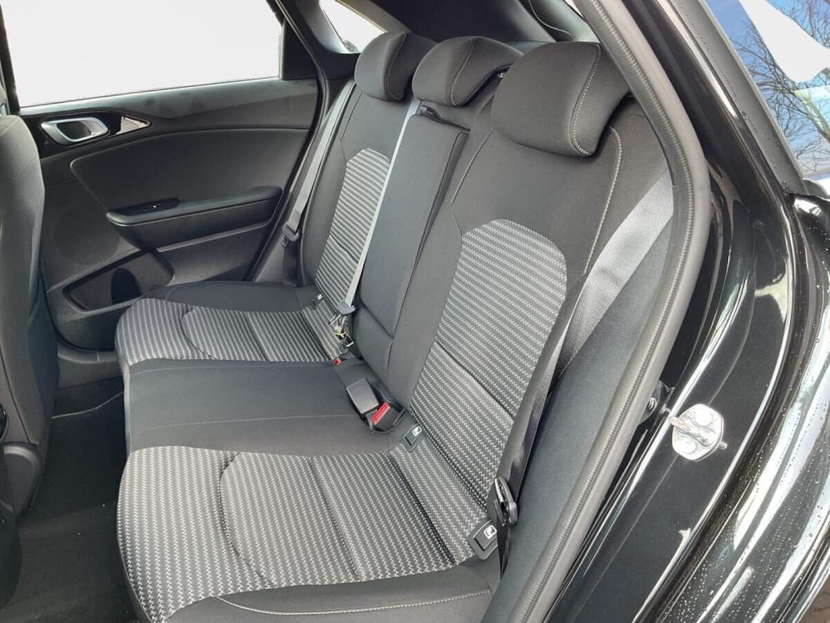 Kia Ceed 1.5 T-GDI Spirit CarPlay*LED*Facelift*