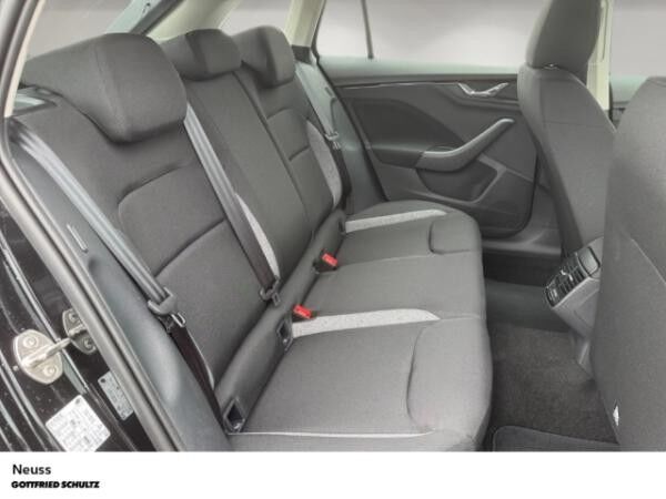 Skoda Scala ESSENCE 1.0 TSI 95 PS 5-Gang (Neuss)