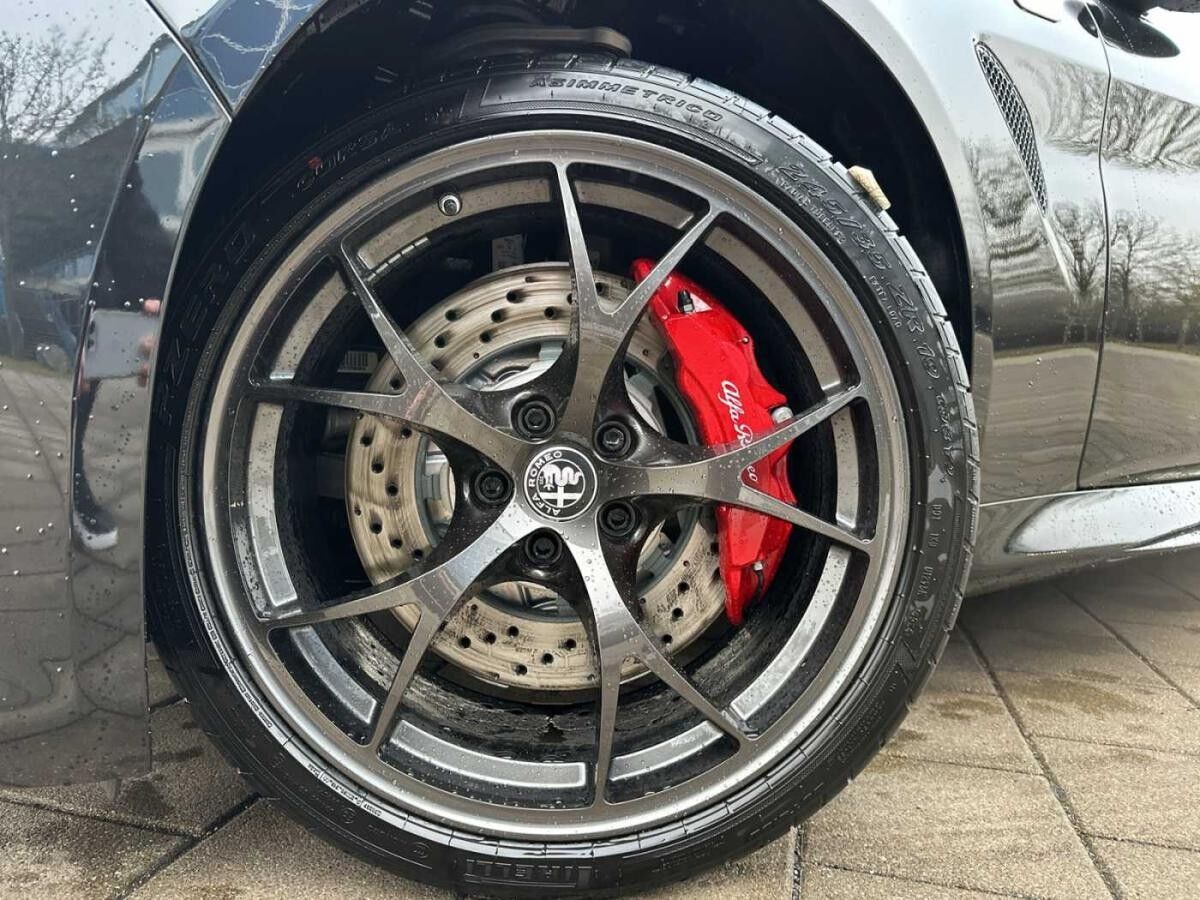 Alfa Romeo Giulia QUADRIFOGLIO MY25 - SOFORT VERFÜGBAR