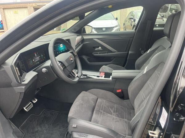 Opel Astra L Lim.  GS Mild-Hybrid e-DTC 136