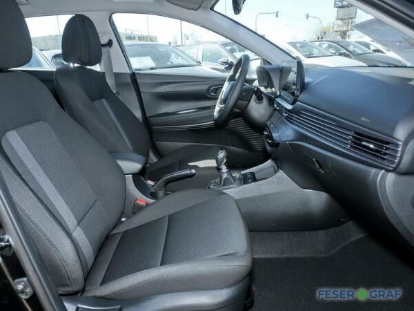 Hyundai i20 TREND KOMFORT NAVI KAMERA SHZ LHZ CARPLAY