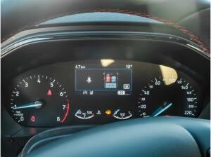 Ford Focus ST-Line Turnier WinterP. FahrerAss.P. NAVI BLIS uvm.