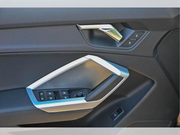 Audi Q3 35 TFSI S line Sonderleasing sofort verfügbar