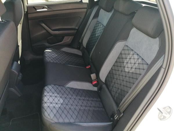 Volkswagen Polo R-Line 1.0 TSI DSG / IQ.DRIVE, Matrix, Pano