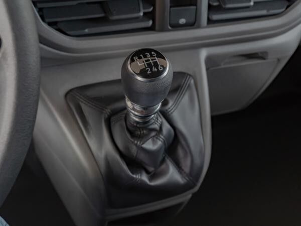 Volkswagen Transporter T7 LR **Sonderleasing** mit Regalsystem
