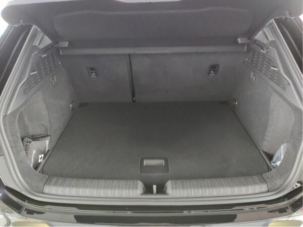 Audi A3 Sportback 35 TFSI S tronic Navi, LED, DAB