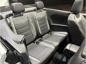 Volkswagen T-Roc Cabrio 1.5TSI R-Line*DSG*IQ-DRIVE*AHK*CAM Volkswagen T-Roc Cabrio 1.5TSI R-Line*DSG*IQ-DRIVE*AHK*CAM