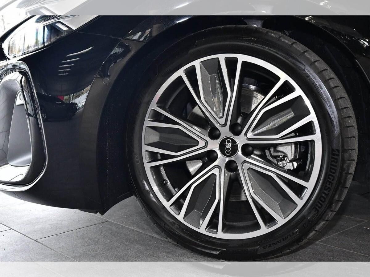 Audi A5 Avant TDI quattro Head-Up Matrix B&O ACC Audi A5 Avant TDI quattro Head-Up Matrix B&O ACC
