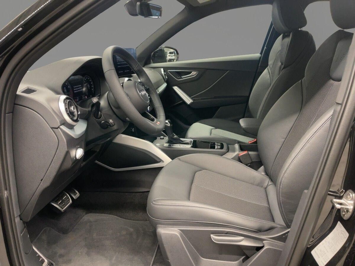 Audi Q2 S line 35 TFSI Matrix Kamera virtual