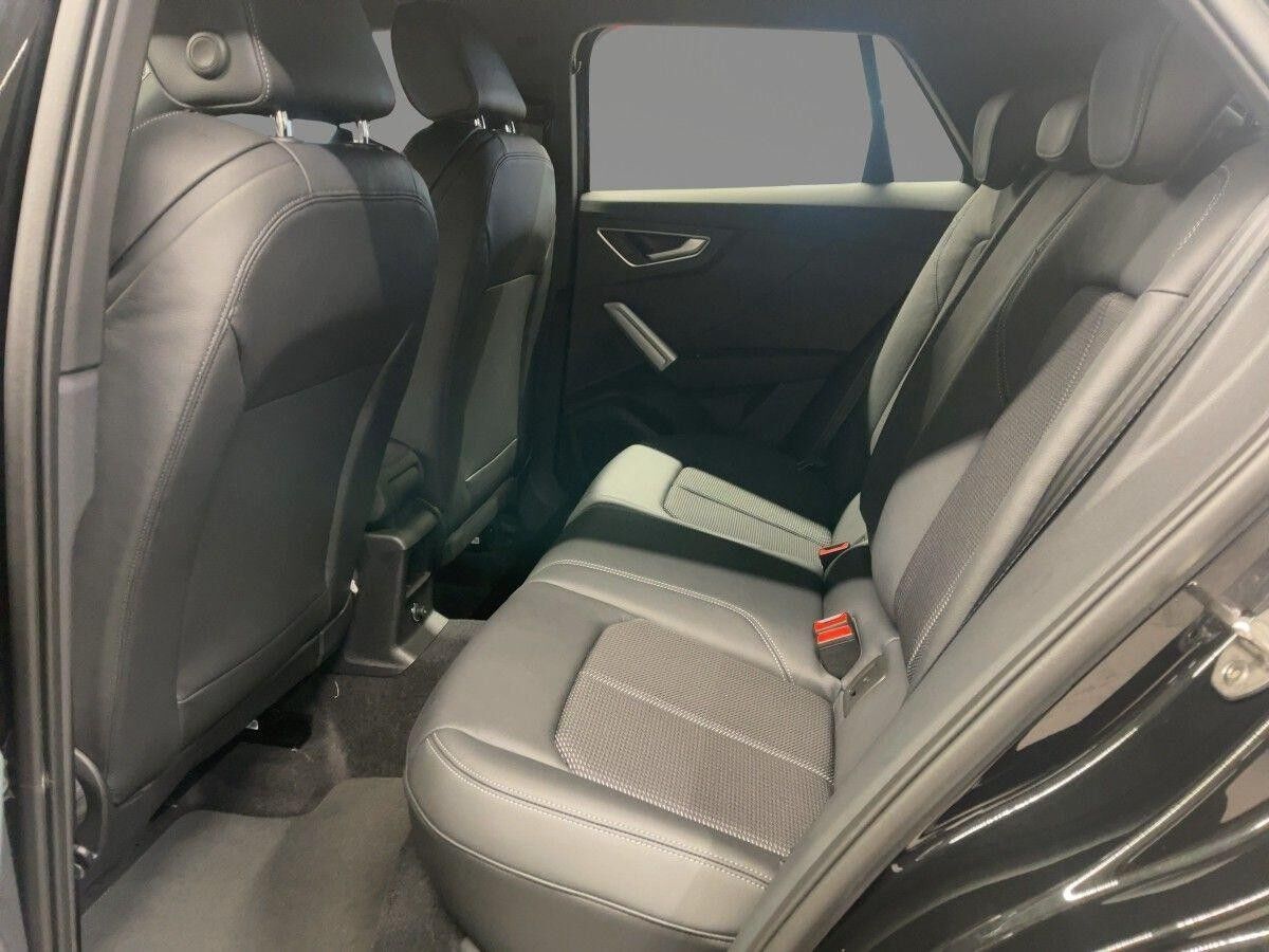 Audi Q2 S line 35 TFSI Matrix Kamera virtual