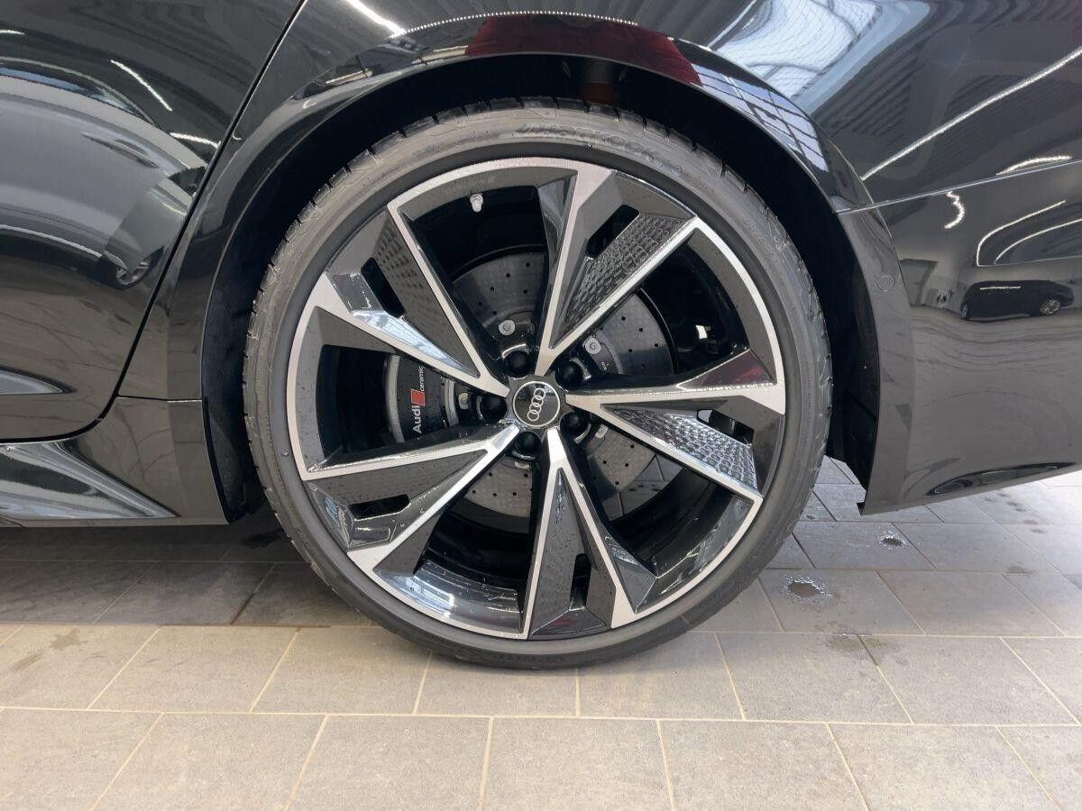 Audi RS6 RS 6 Avant tiptronic Audi RS6 RS 6 Avant tiptronic