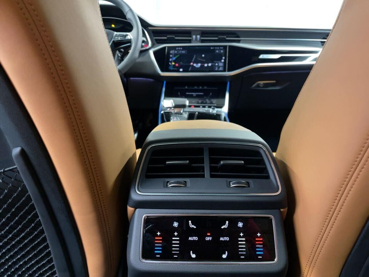 Audi RS6 RS 6 Avant tiptronic Audi RS6 RS 6 Avant tiptronic