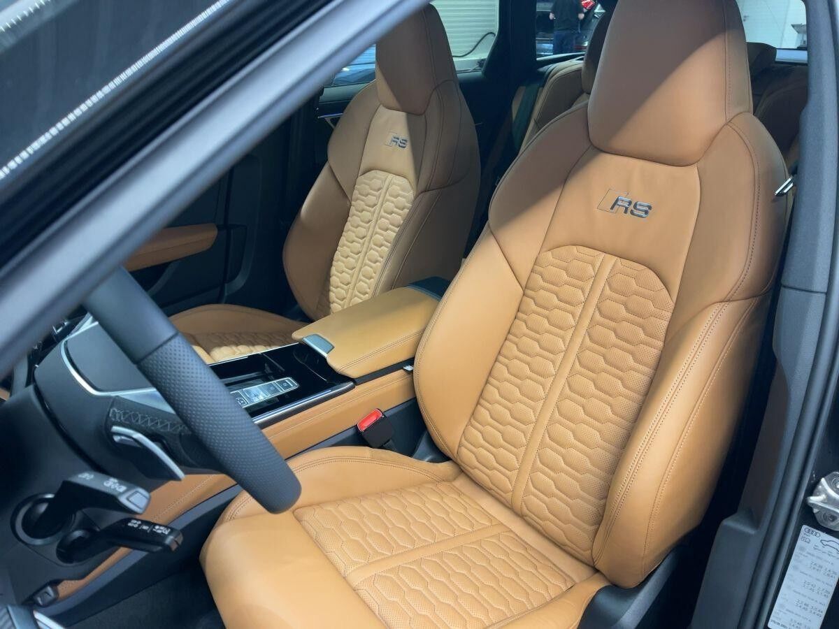 Audi RS6 RS 6 Avant tiptronic Audi RS6 RS 6 Avant tiptronic