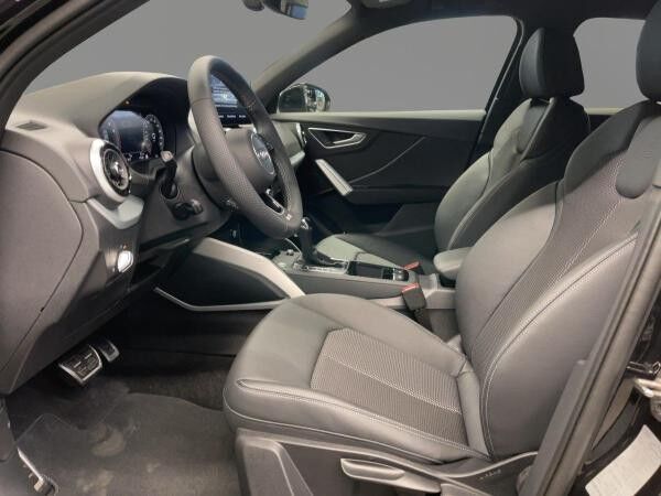 Audi Q2 S line 35 TFSI Matrix Kamera Teilleder virtual