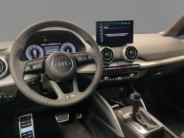 Audi Q2 S line 35 TFSI Matrix Kamera Teilleder virtual