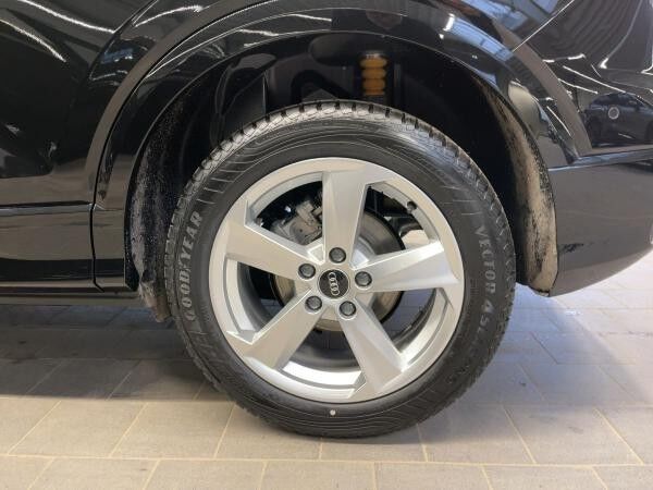 Audi Q2 S line 35 TFSI Matrix Kamera Teilleder virtual