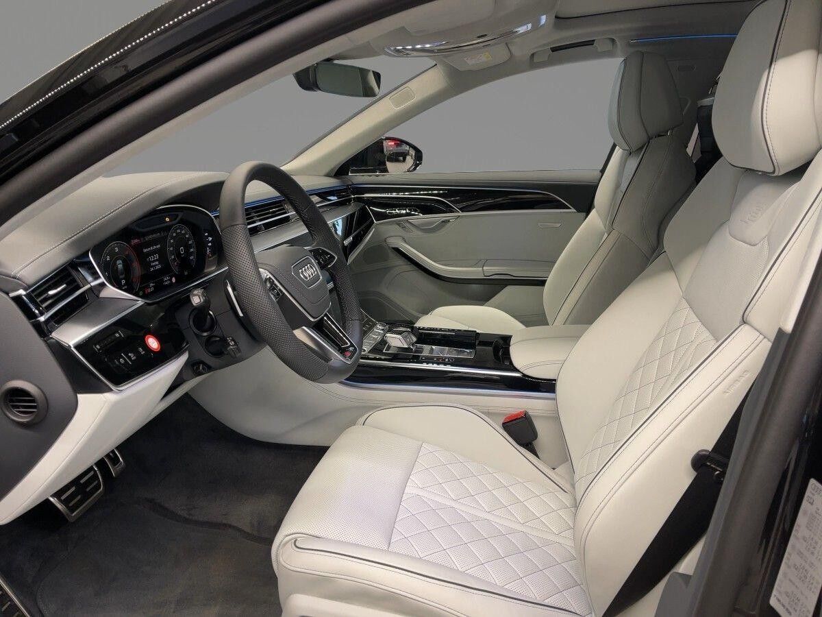 Audi A8 50 TDI quattro Standh. Head-Up Matrix Pano B&O