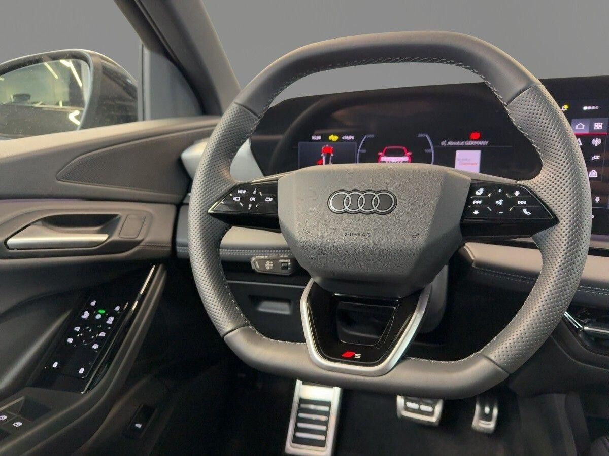 Audi Q6 e-tron S line quattro Matrix Leder ACC DAB