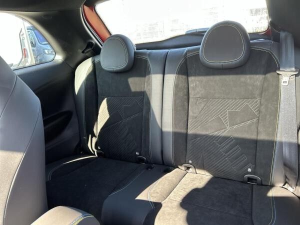 Abarth 500 Elektro Turismo 🌟Sportsitze / JBL / Soundgenerator🌟