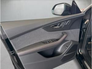 Audi SQ8 TFSI quattro tiptronic