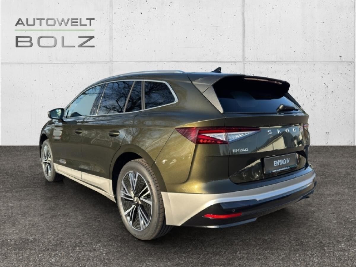 Skoda ENYAQ 60 Loft AHK El. Panodach Navi DigiCock Memory Sitze LED Blendfreies Fernl.