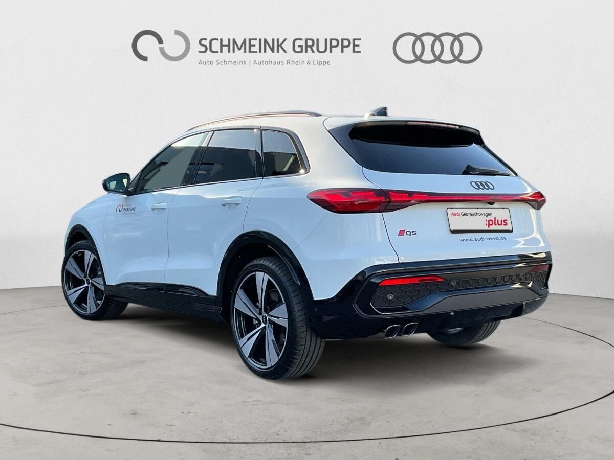 Audi Q5 SUV TDI quattro S-Line Tech Pro HUD AAS