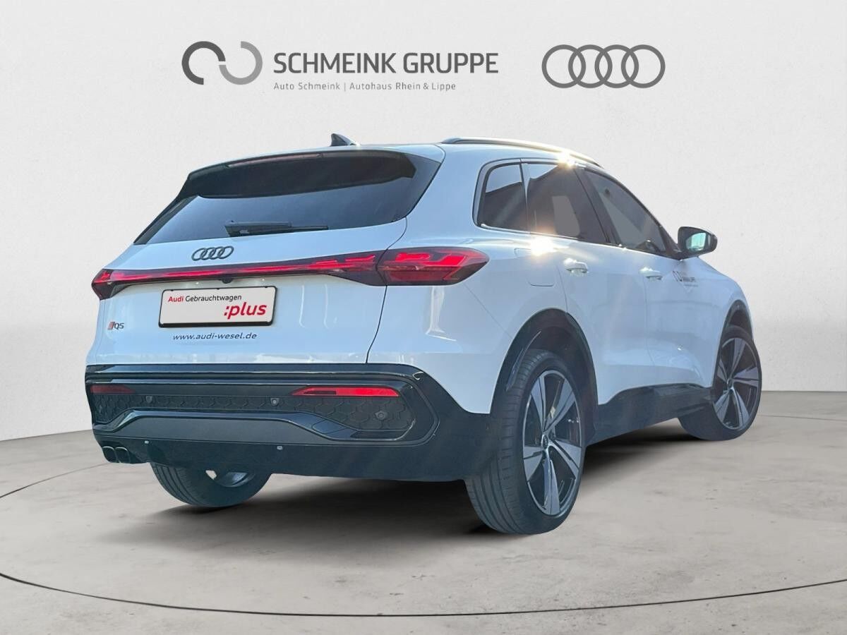 Audi Q5 SUV TDI quattro S-Line Tech Pro HUD AAS