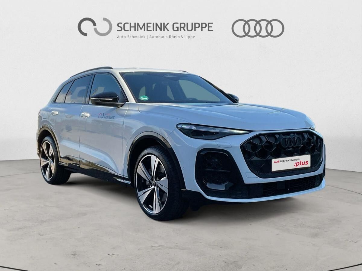 Audi Q5 SUV TDI quattro S-Line Tech Pro HUD AAS