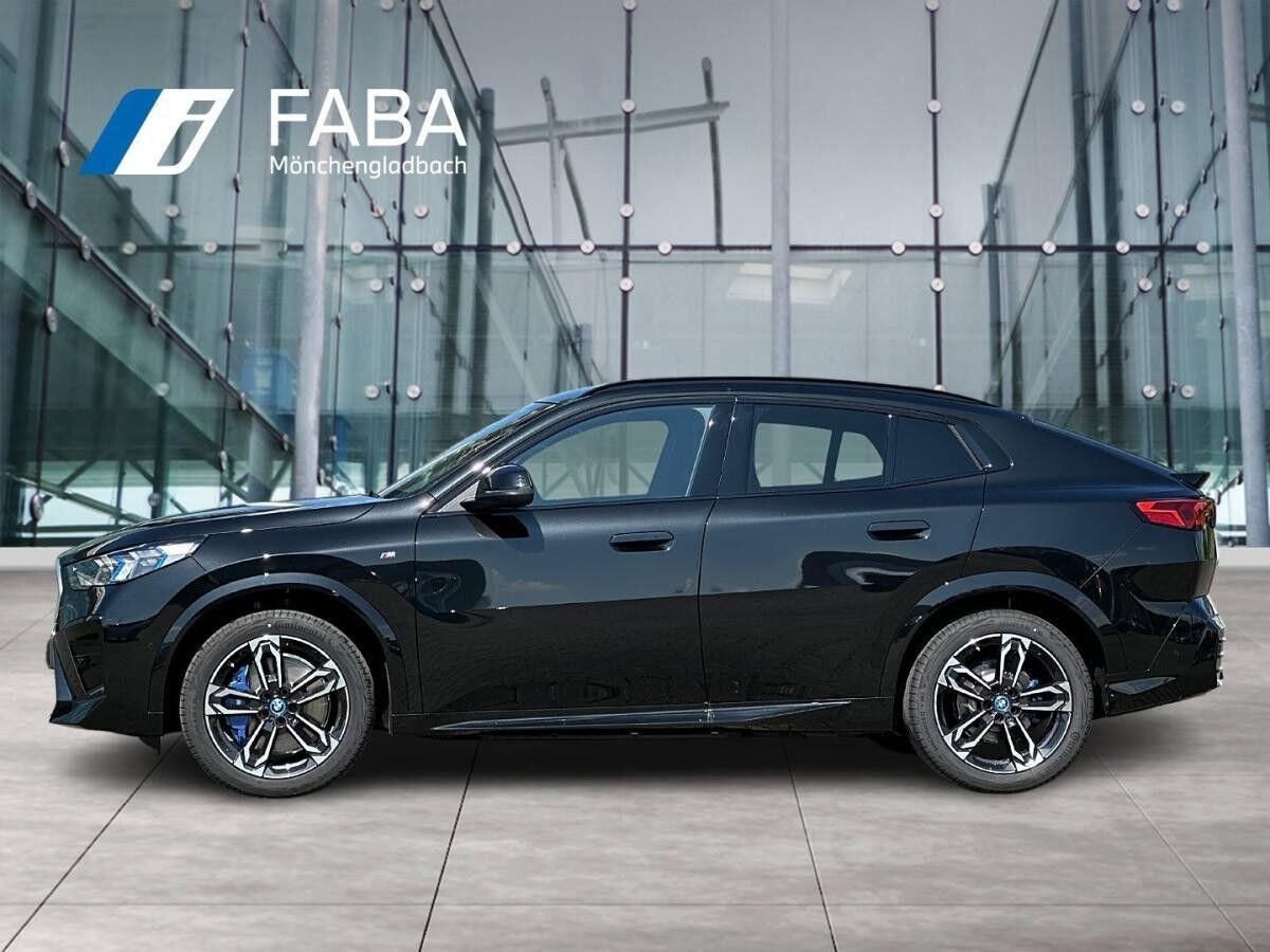 BMW iX2 eDrive20 M Sportpaket HK HiFi DAB LED RFK